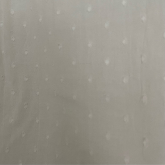 Old Navy embroidered peplum top in whipped cream color size M - Picture 3 of 6